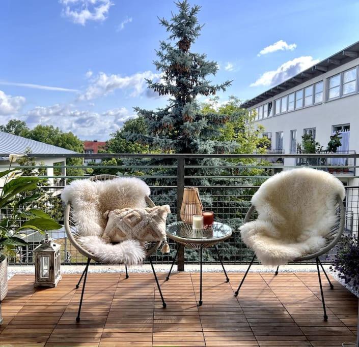 Bali Home Stylische Wohnung Mit Terrasse Schönefeld Buitenkant foto