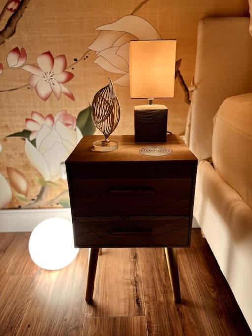 Bali Home Stylische Wohnung Mit Terrasse Schönefeld Buitenkant foto