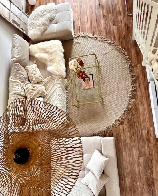 Bali Home Stylische Wohnung Mit Terrasse Schönefeld Buitenkant foto