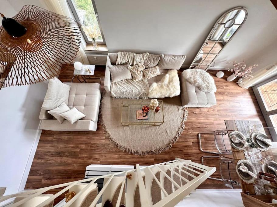 Bali Home Stylische Wohnung Mit Terrasse Schönefeld Buitenkant foto